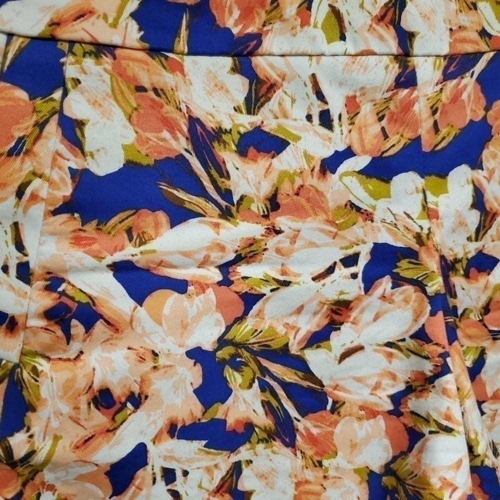 J Crew Floral Chino Shorts - Picture 3 of 6